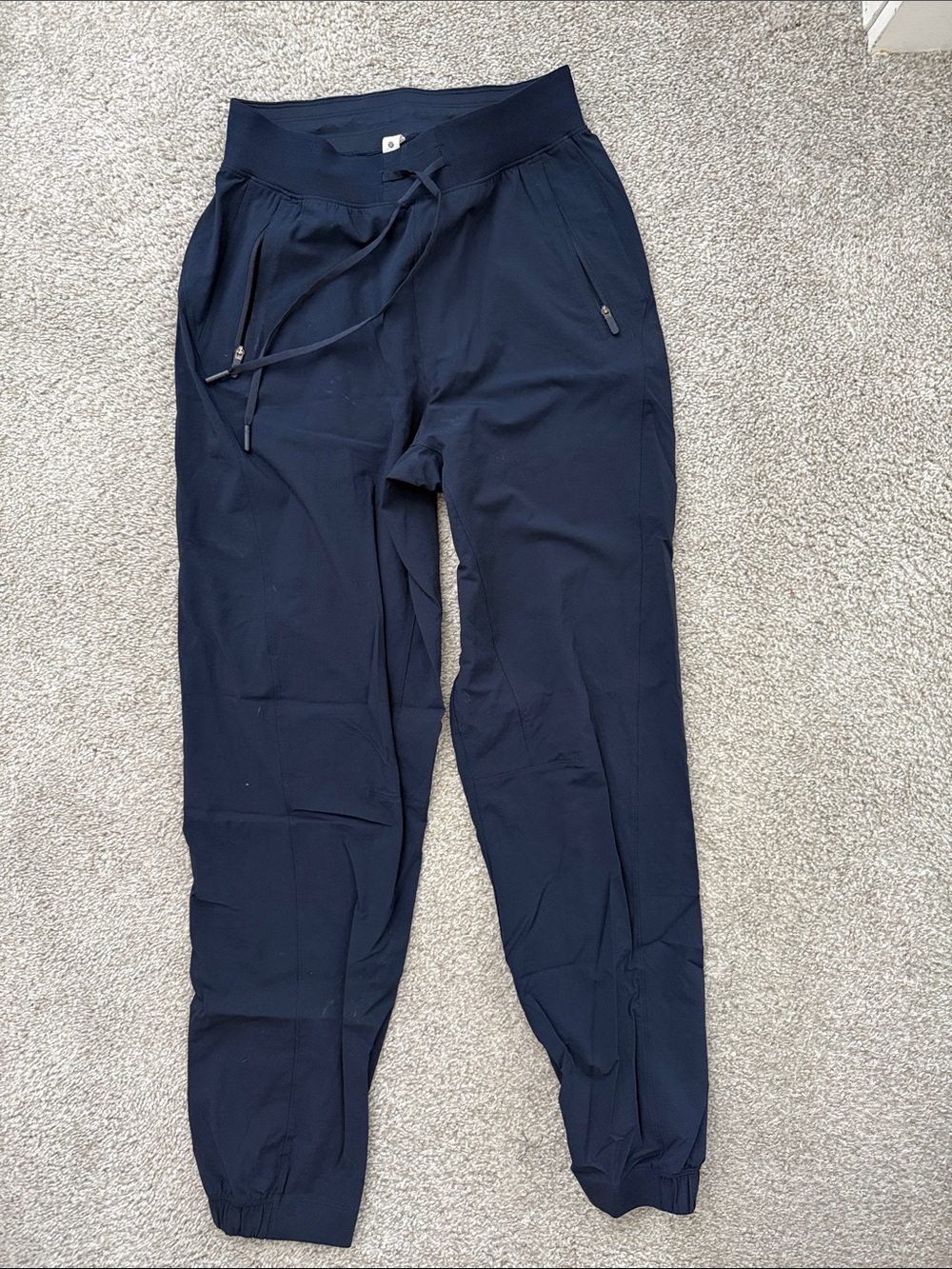 Lululemon Women’s joggers